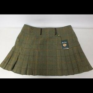 Alan Paine Green Tweed Skirt.